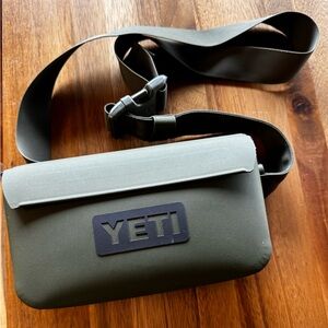 New w/o tags green Yeti Sidekick 1 waterproof bag.